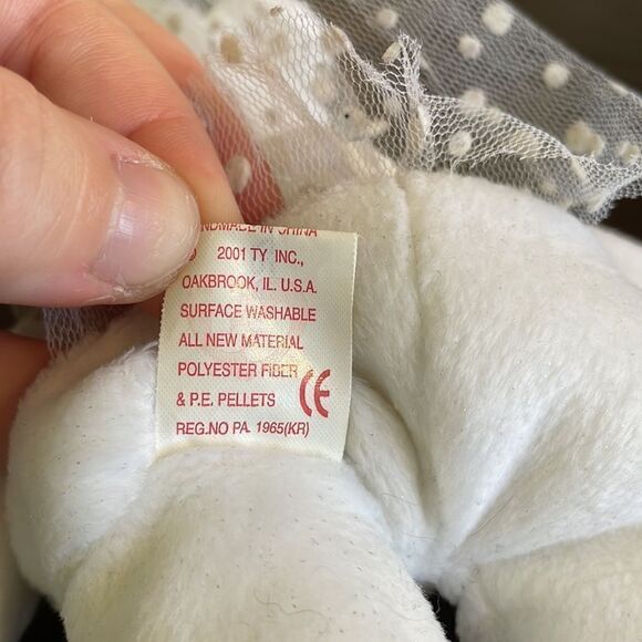 Ty Beanie Baby Mrs. 2001 Bride Beanie Baby with Silver in Fur Excellent Conditon - Picture 6 of 7